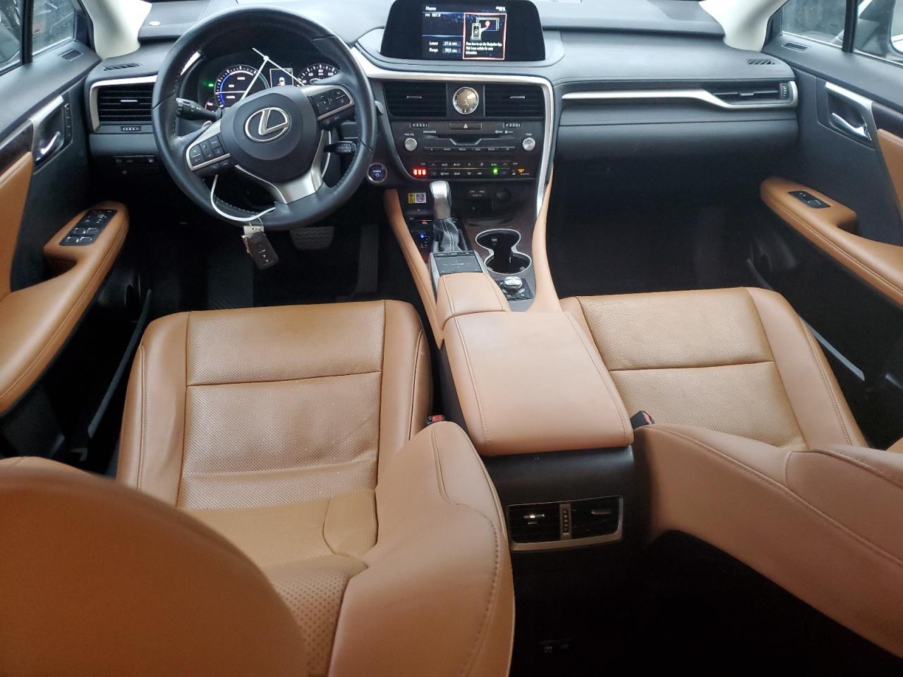 Lexus RX Base
