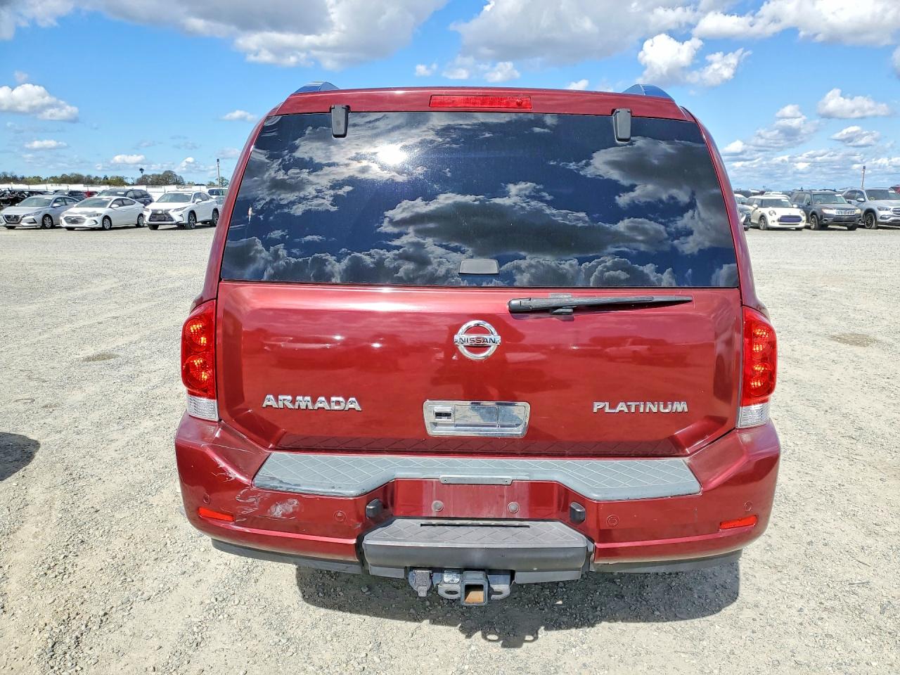 Nissan Armada Platinum