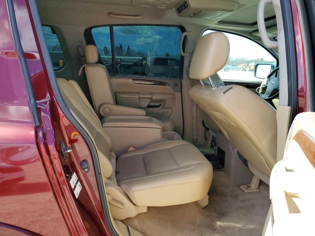 Nissan Armada Platinum
