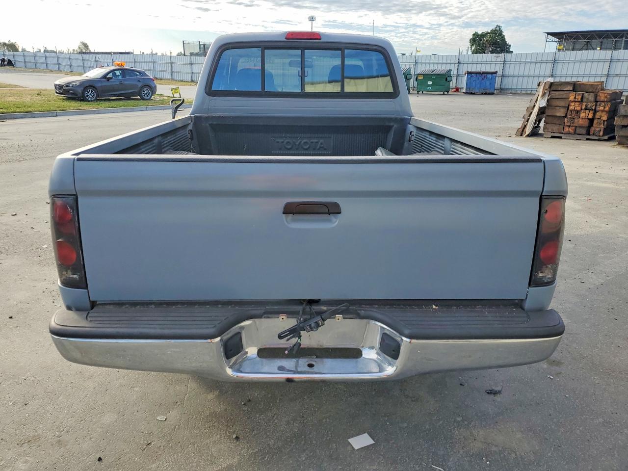 Toyota Tacoma Xtracab