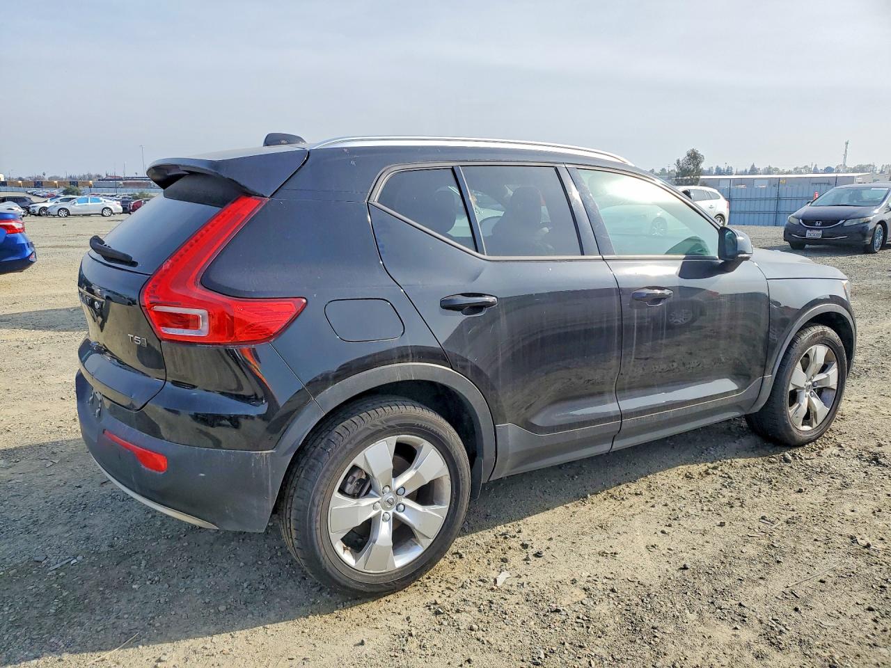 Volvo XC40 T5 Momentum