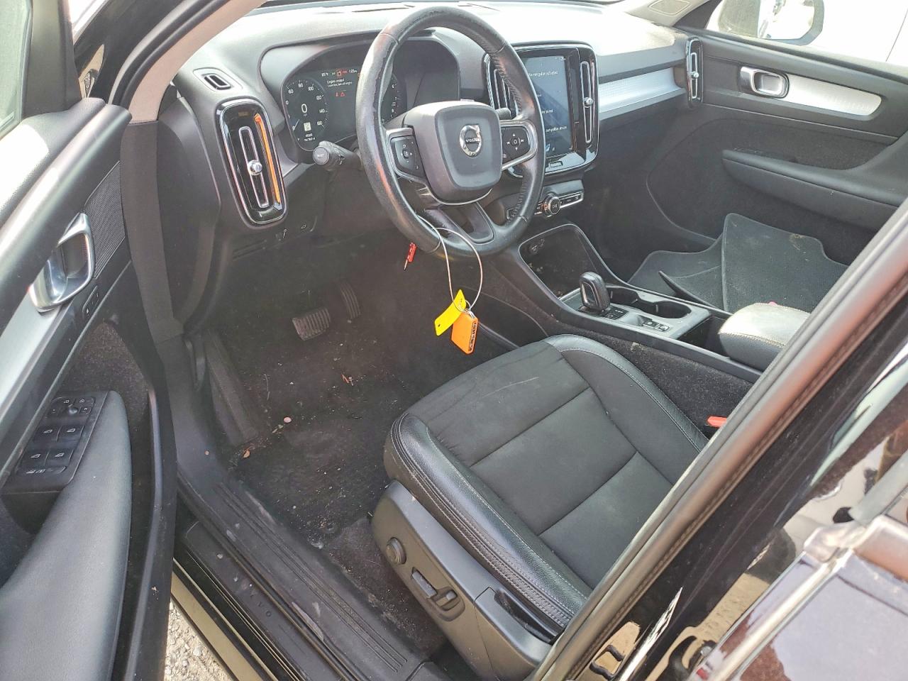 Volvo XC40 T5 Momentum
