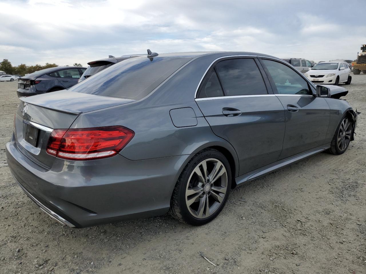 Mercedes-Benz E-Class 350