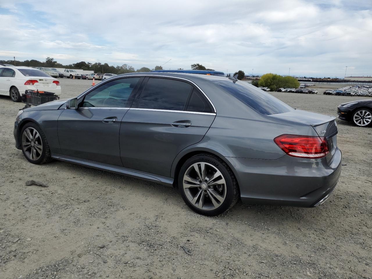 Mercedes-Benz E-Class 350