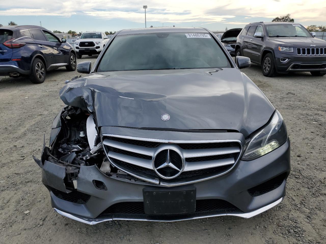 Mercedes-Benz E-Class 350