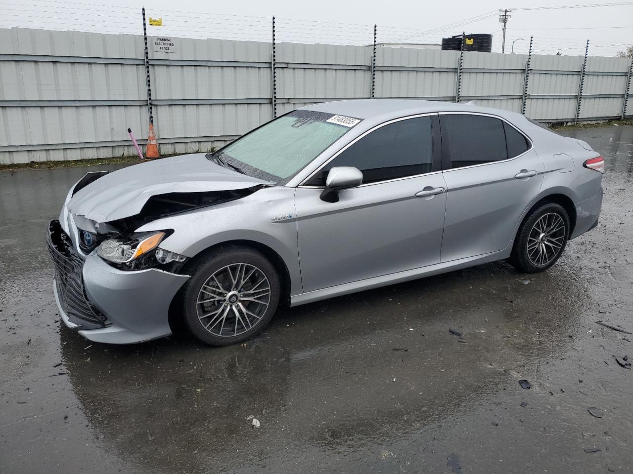 Salvage Toyota Camry Image