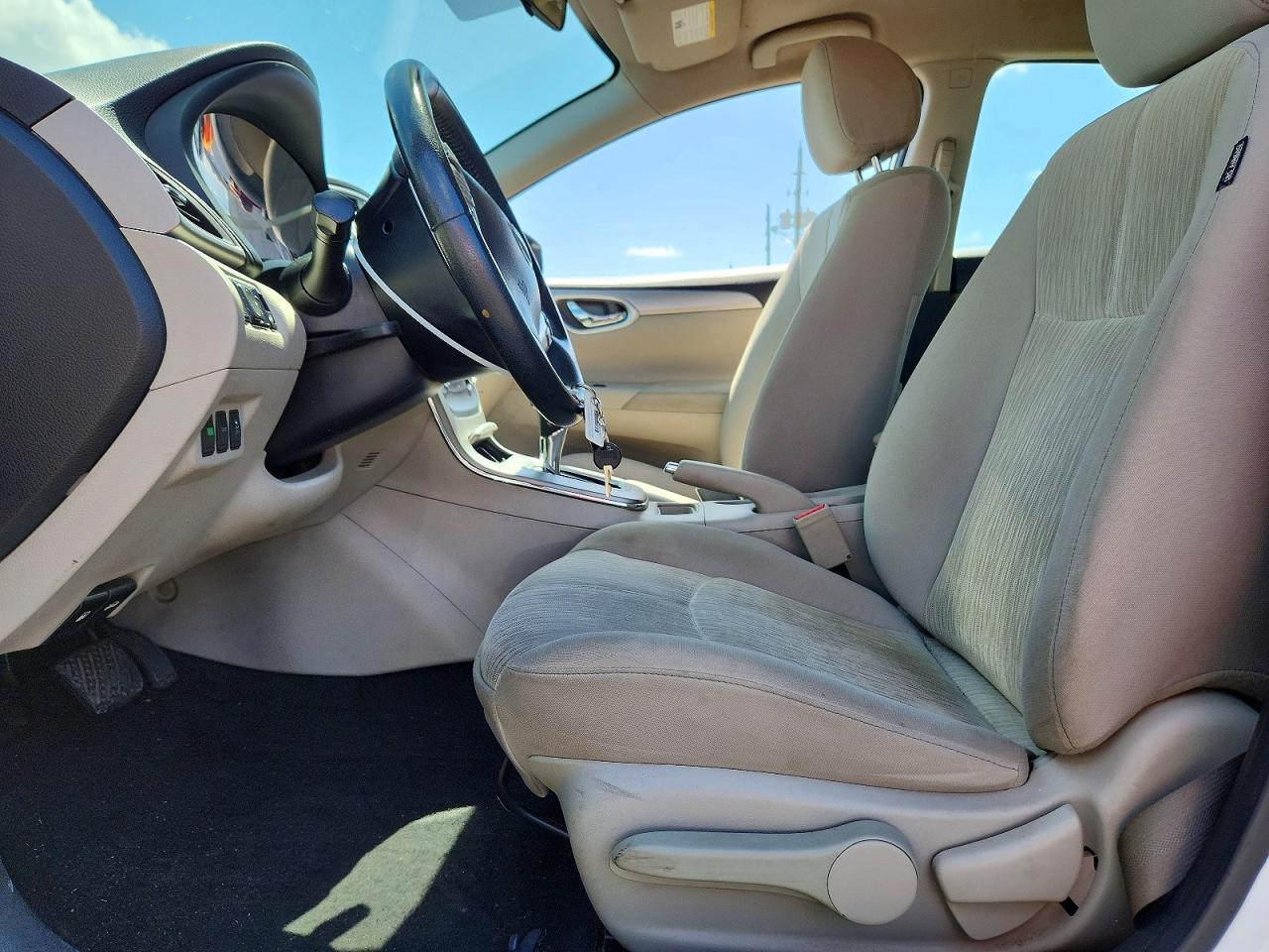 Nissan Sentra Sv