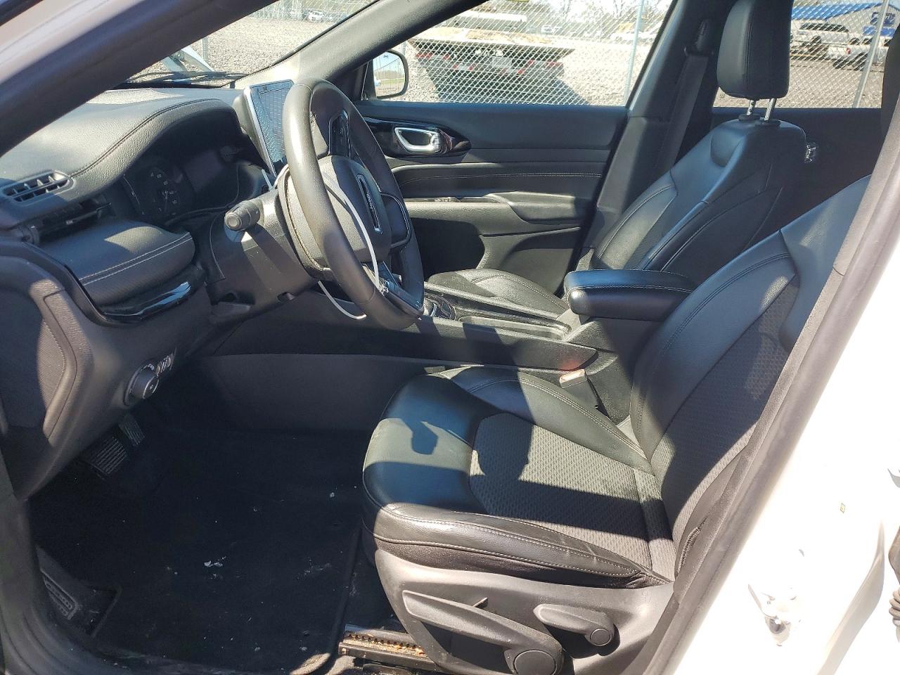 Jeep Compass Latitude