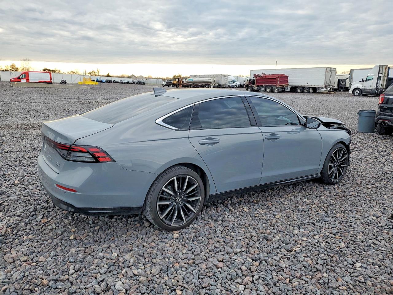 Honda Accord Touring Hybrid