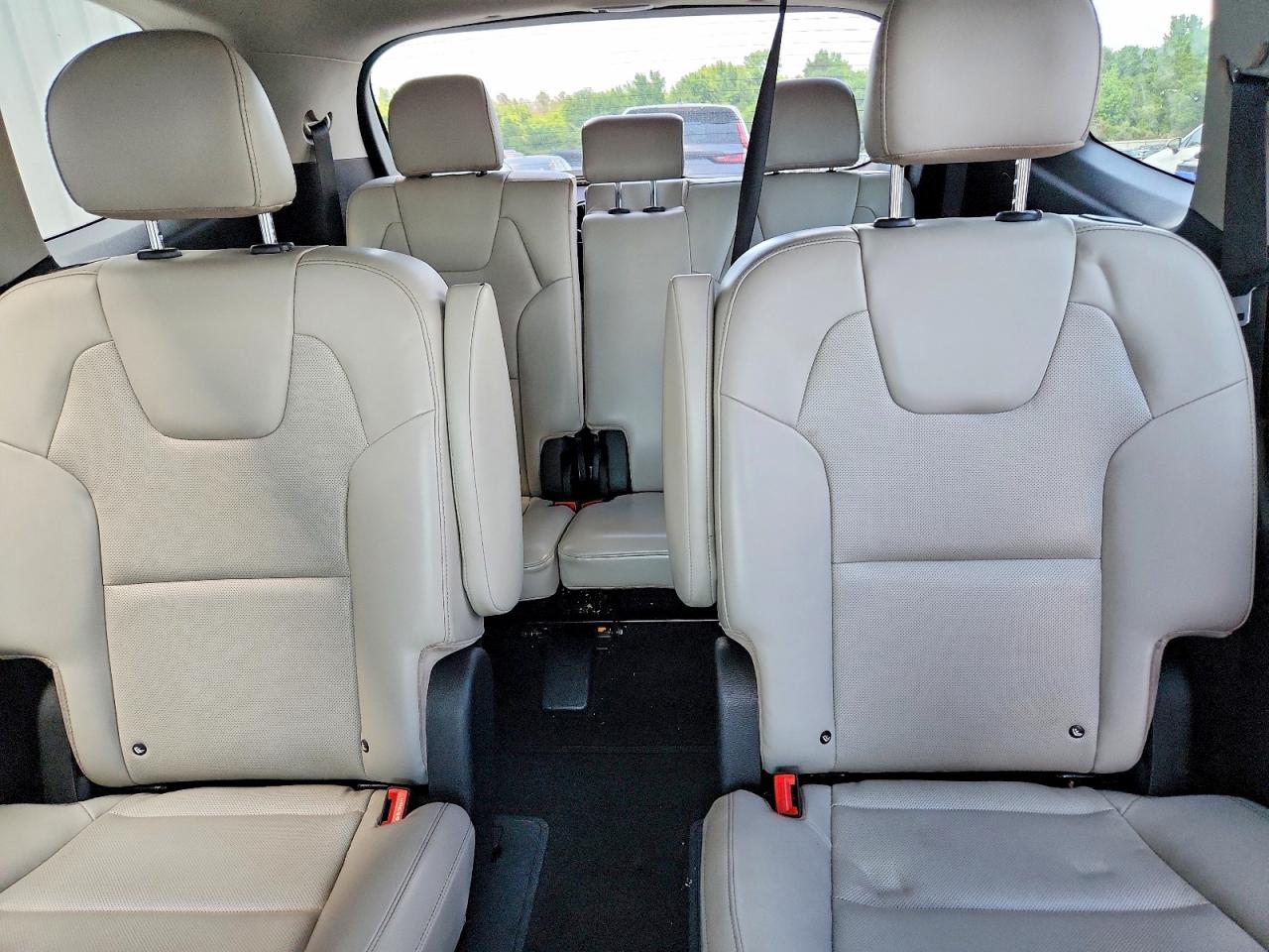 Kia Telluride S
