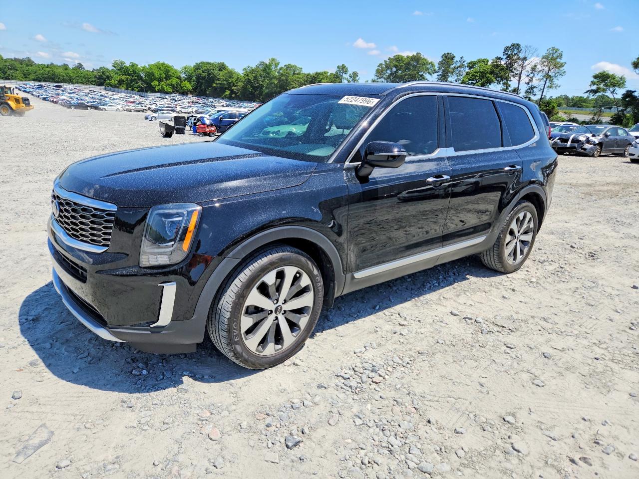 Salvage Kia Telluride Image