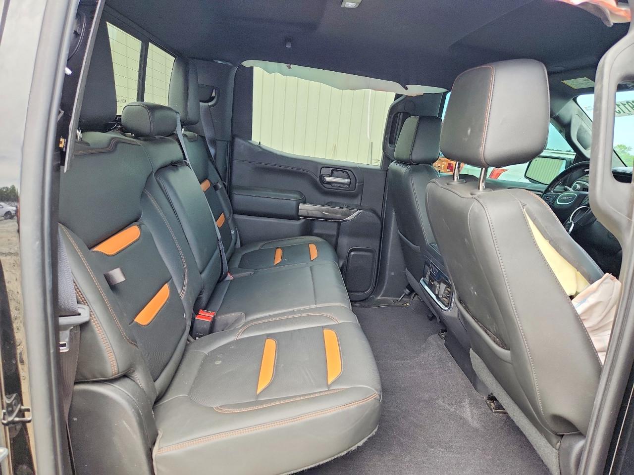 GMC Sierra K1500 At4