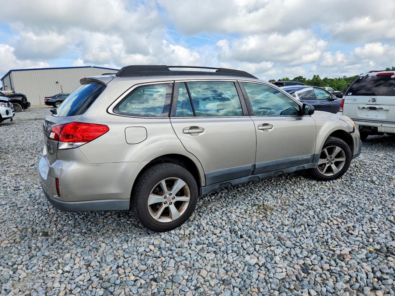 Subaru Outback 2.5i