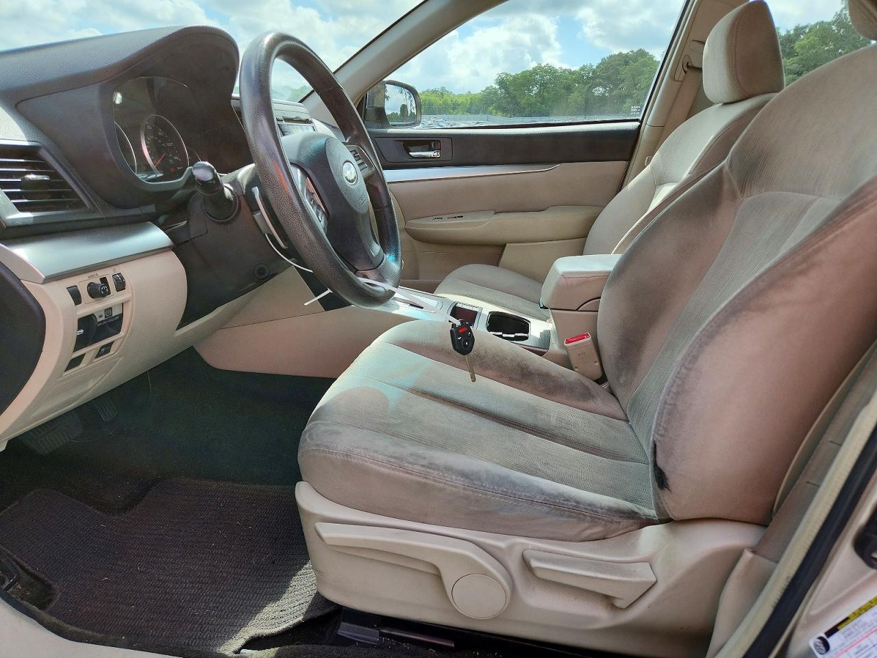 Subaru Outback 2.5i
