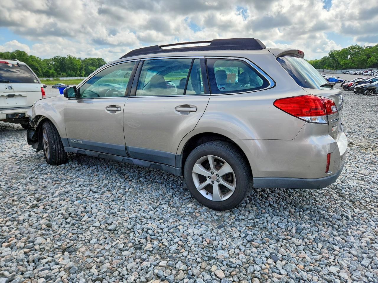 Subaru Outback 2.5i