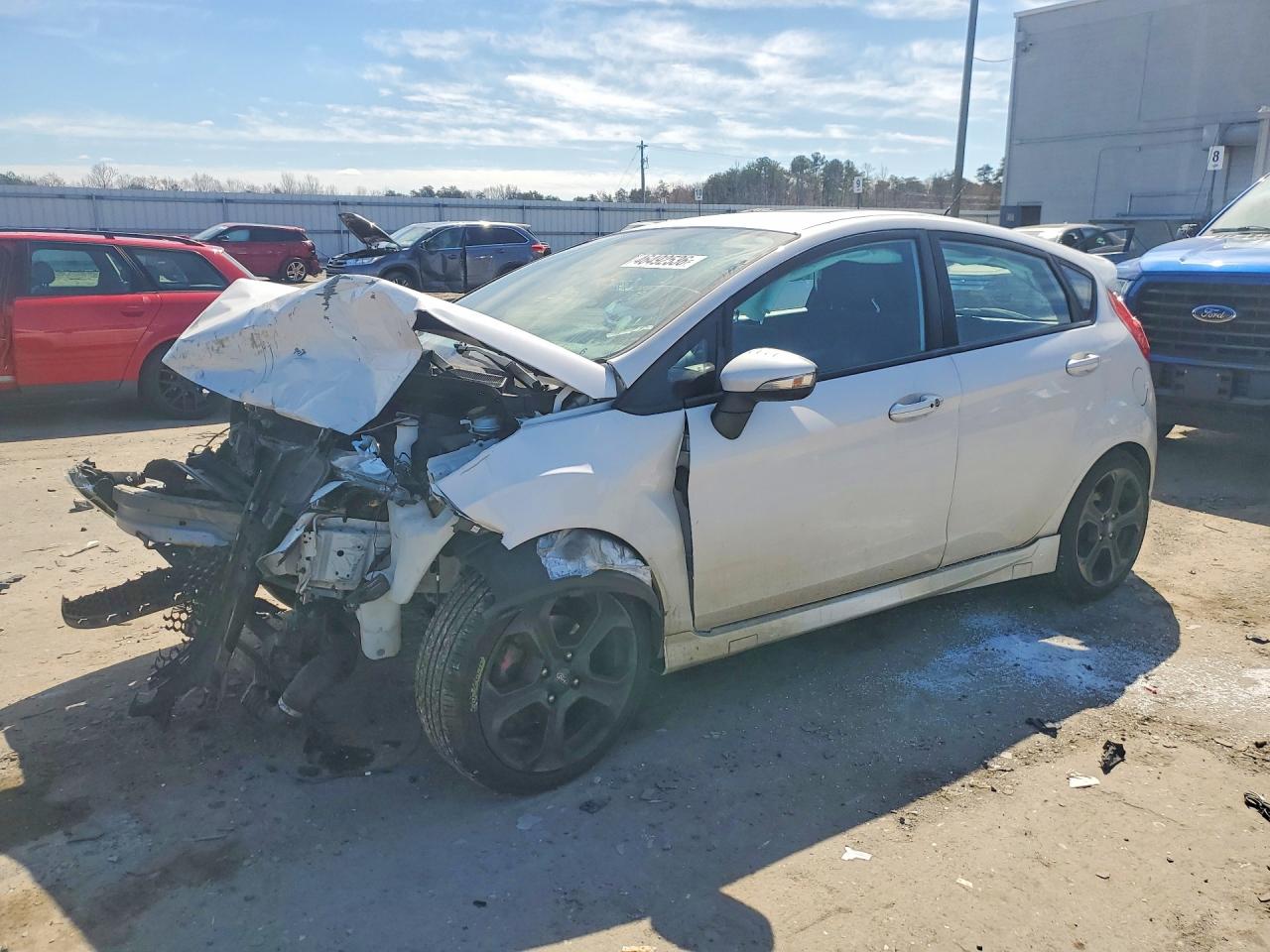 Salvage Ford Fiesta Image