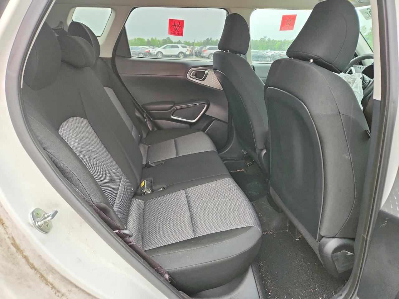 Kia Soul Lx