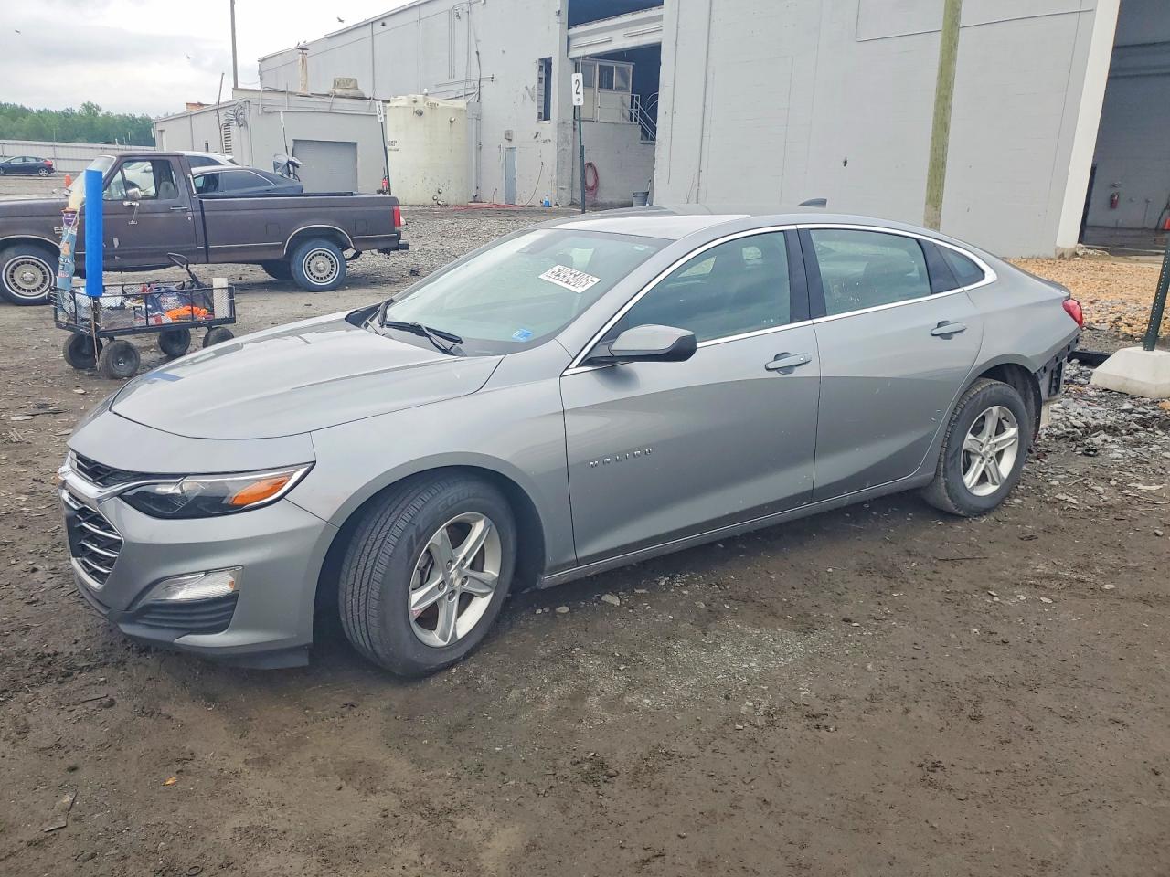 Salvage Chevrolet Malibu Image