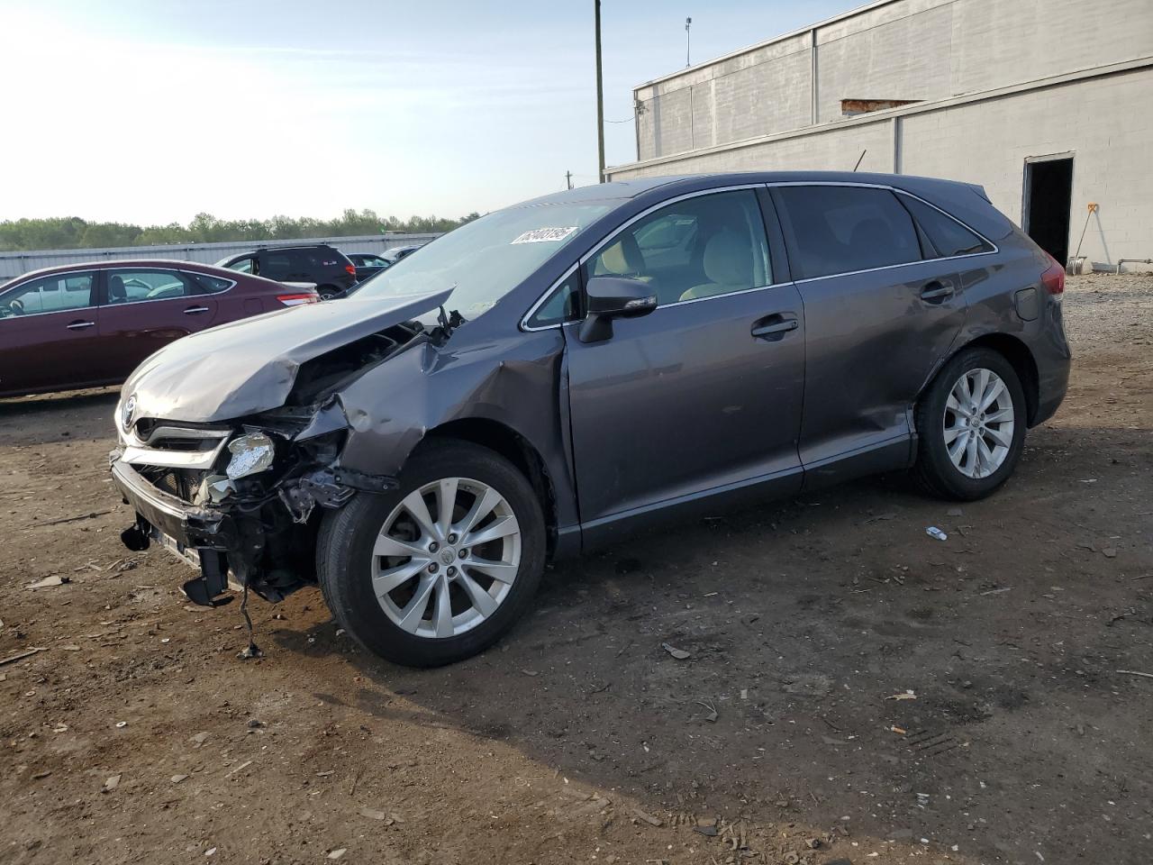 Salvage Toyota Venza Image