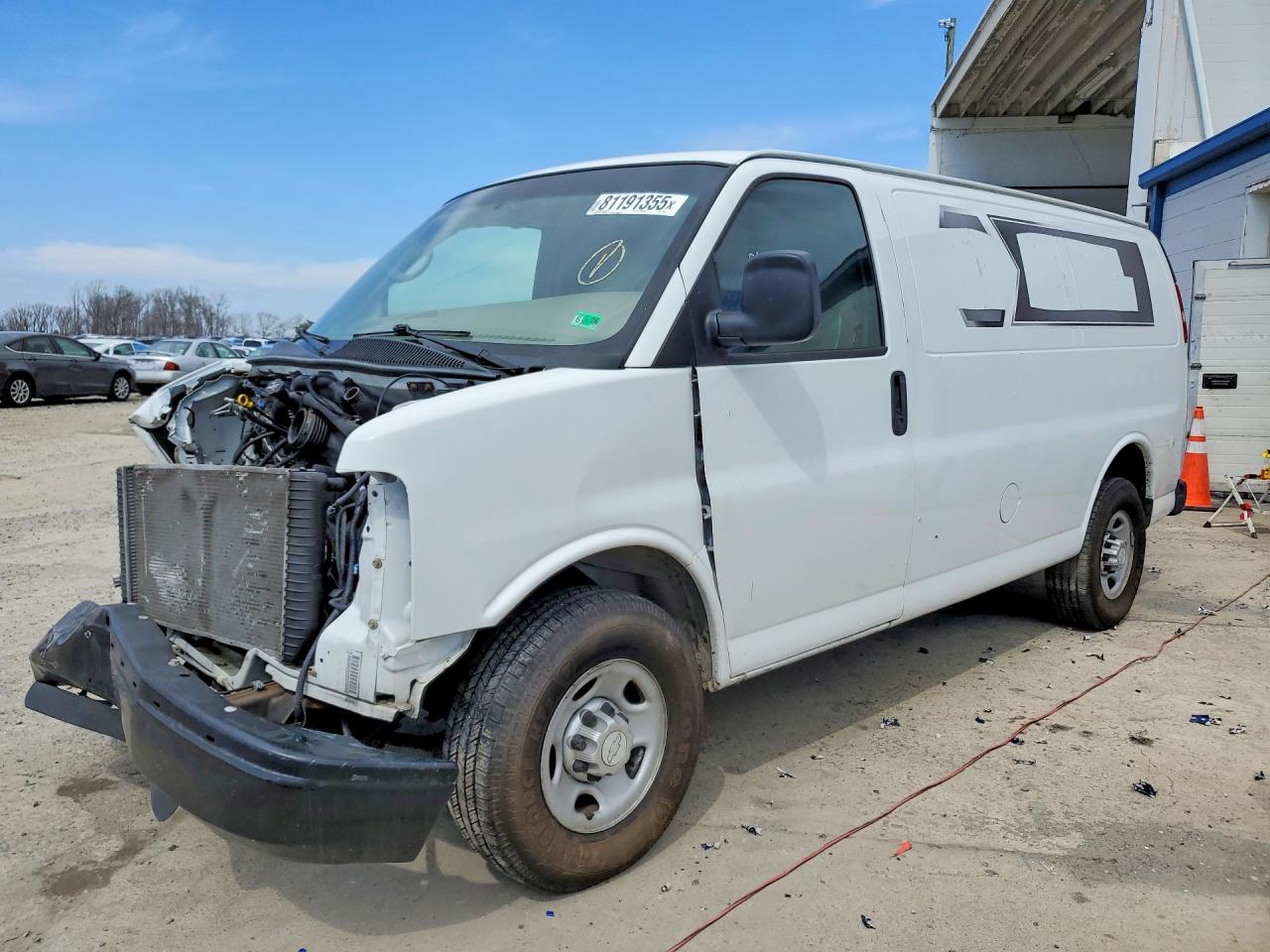Salvage Chevrolet Express Image