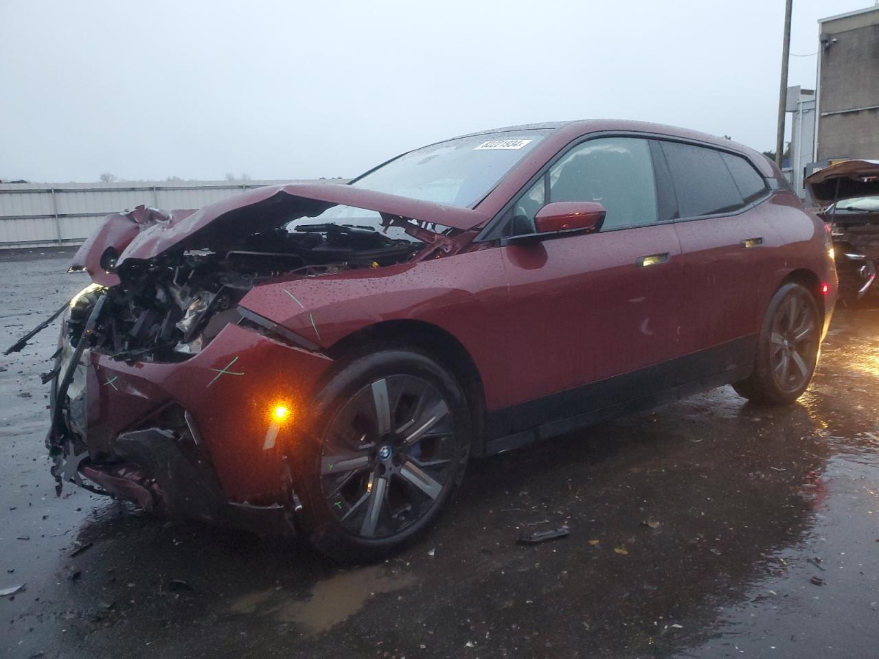 Salvage BMW Ix Xdrive5 Image