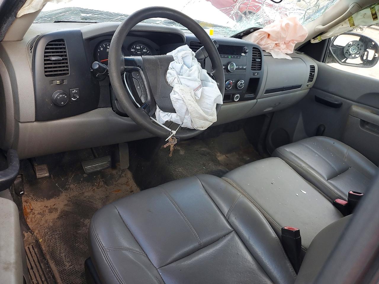 Chevrolet Silverado C1500