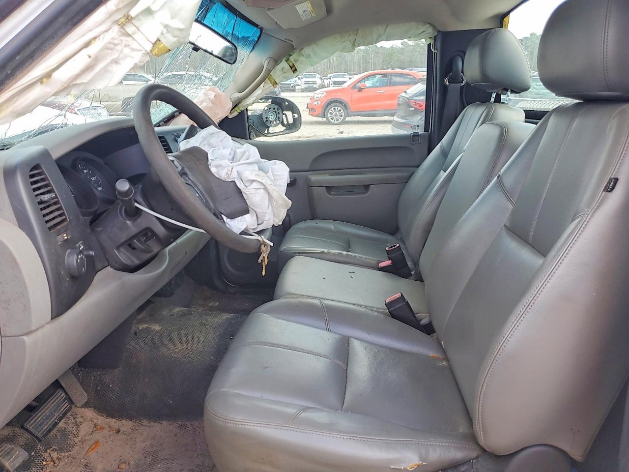 Chevrolet Silverado C1500