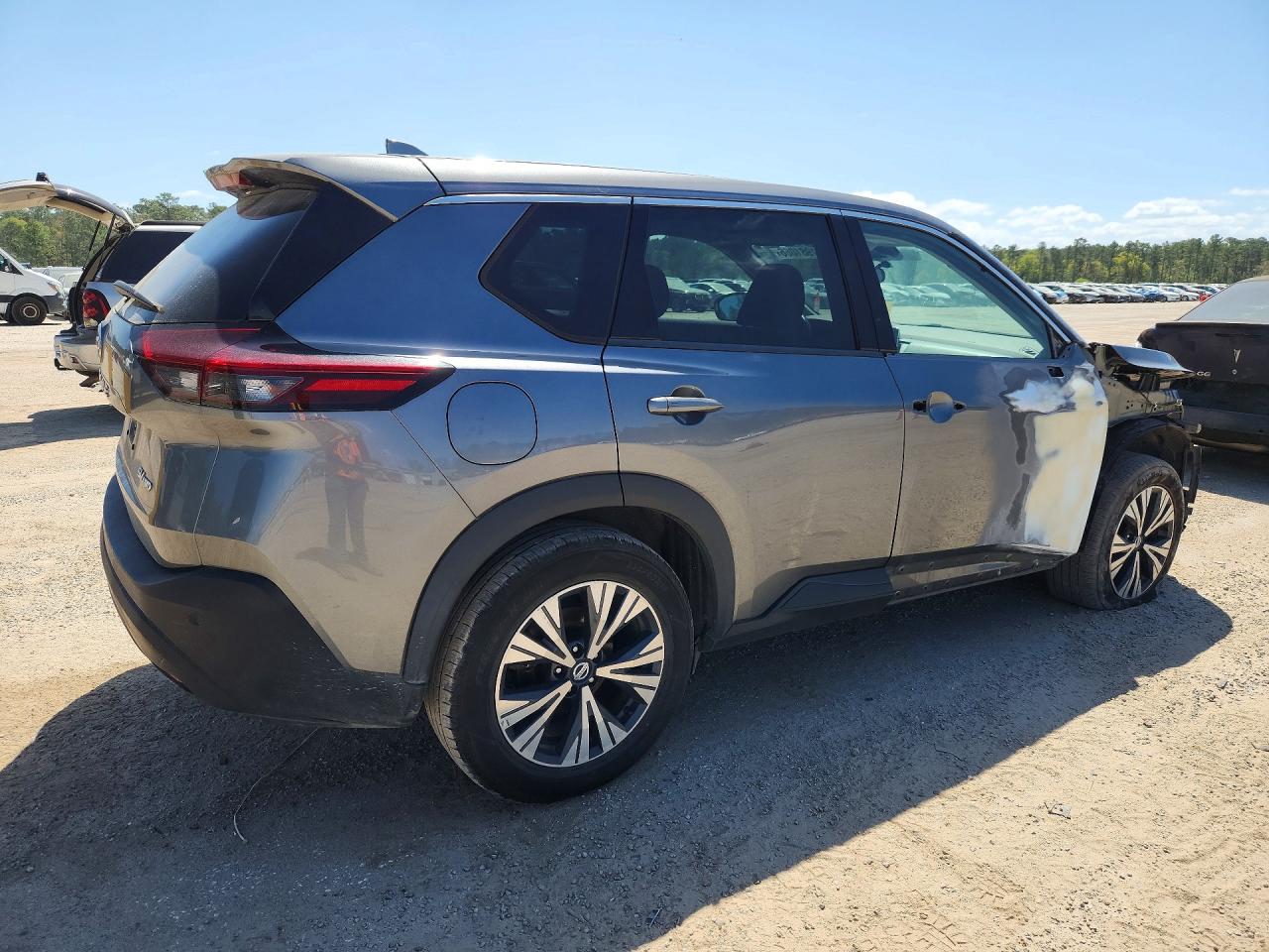 Nissan Rogue Sv