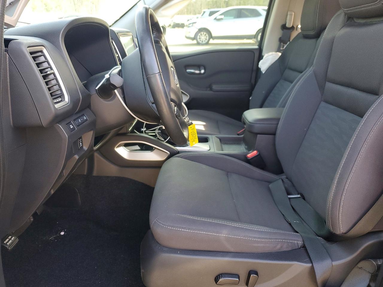 Nissan Frontier S