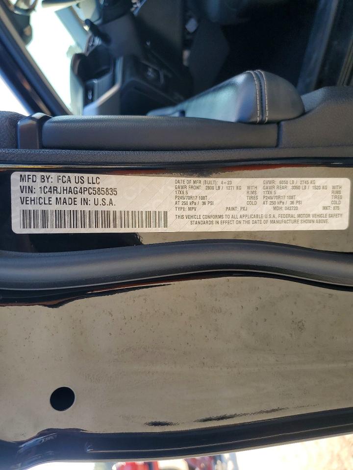 Jeep Grand Cherokee Laredo