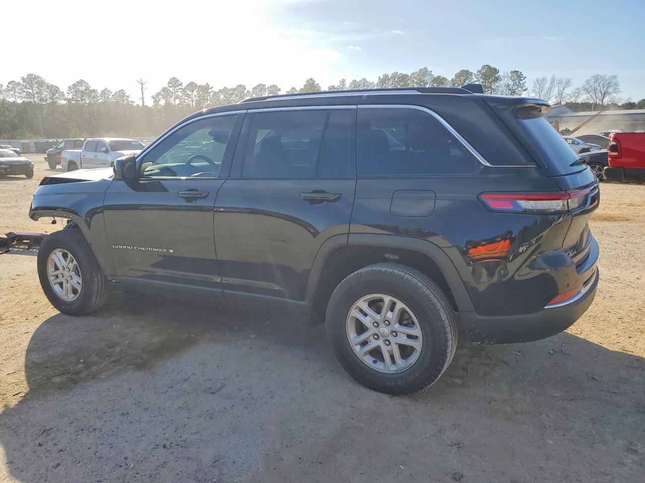 Jeep Grand Cherokee Laredo