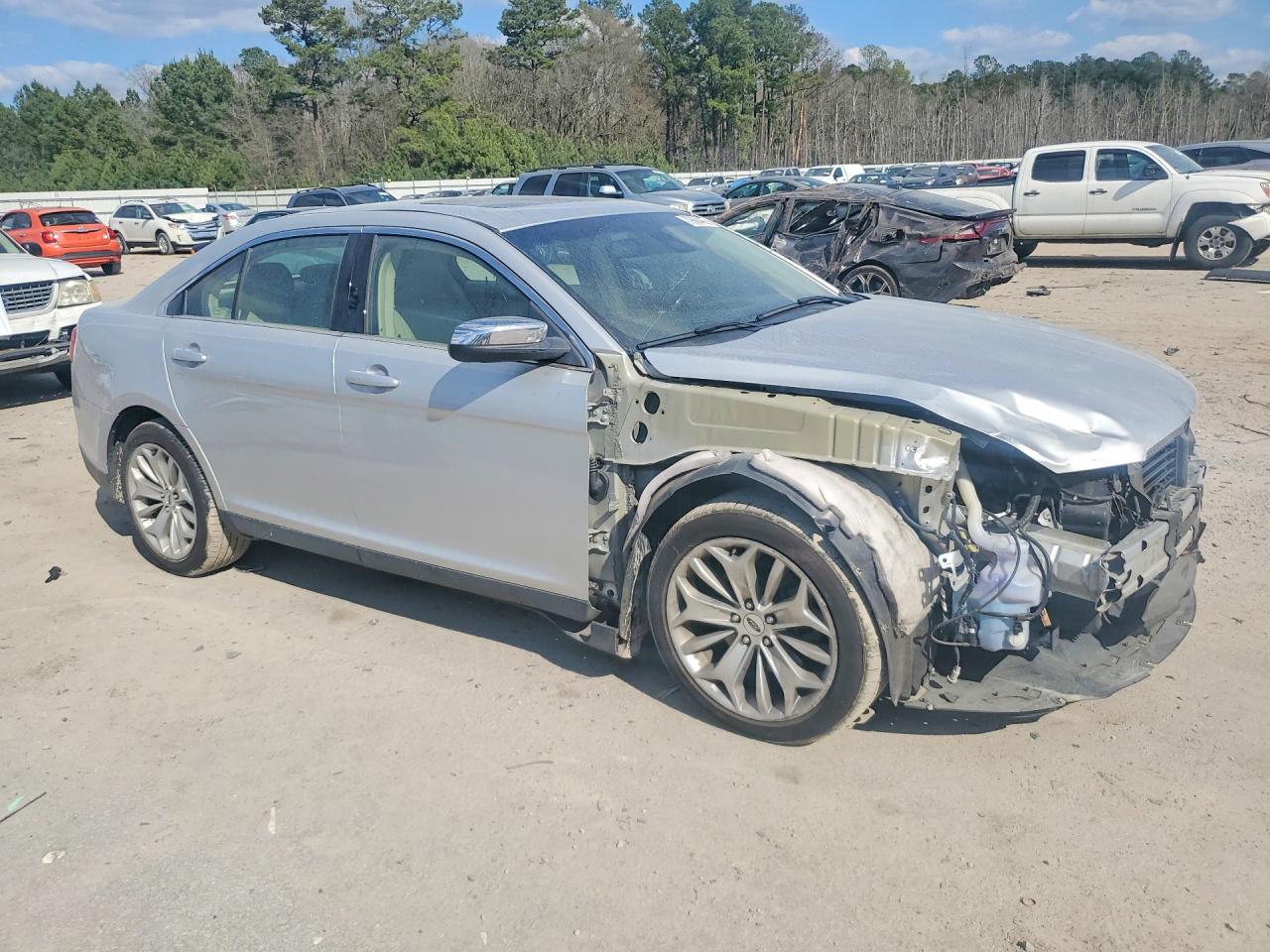 Ford Taurus Limited