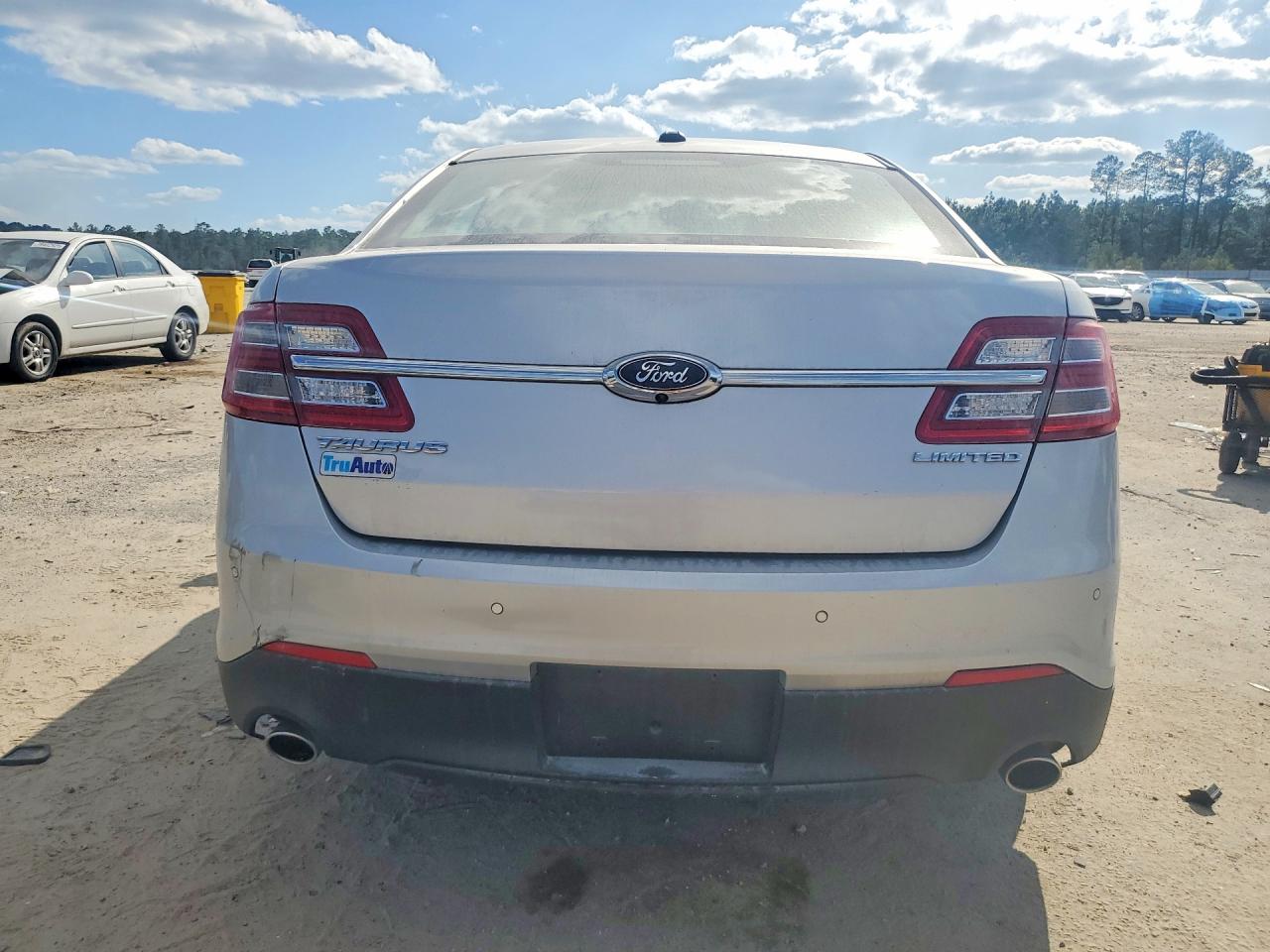 Ford Taurus Limited