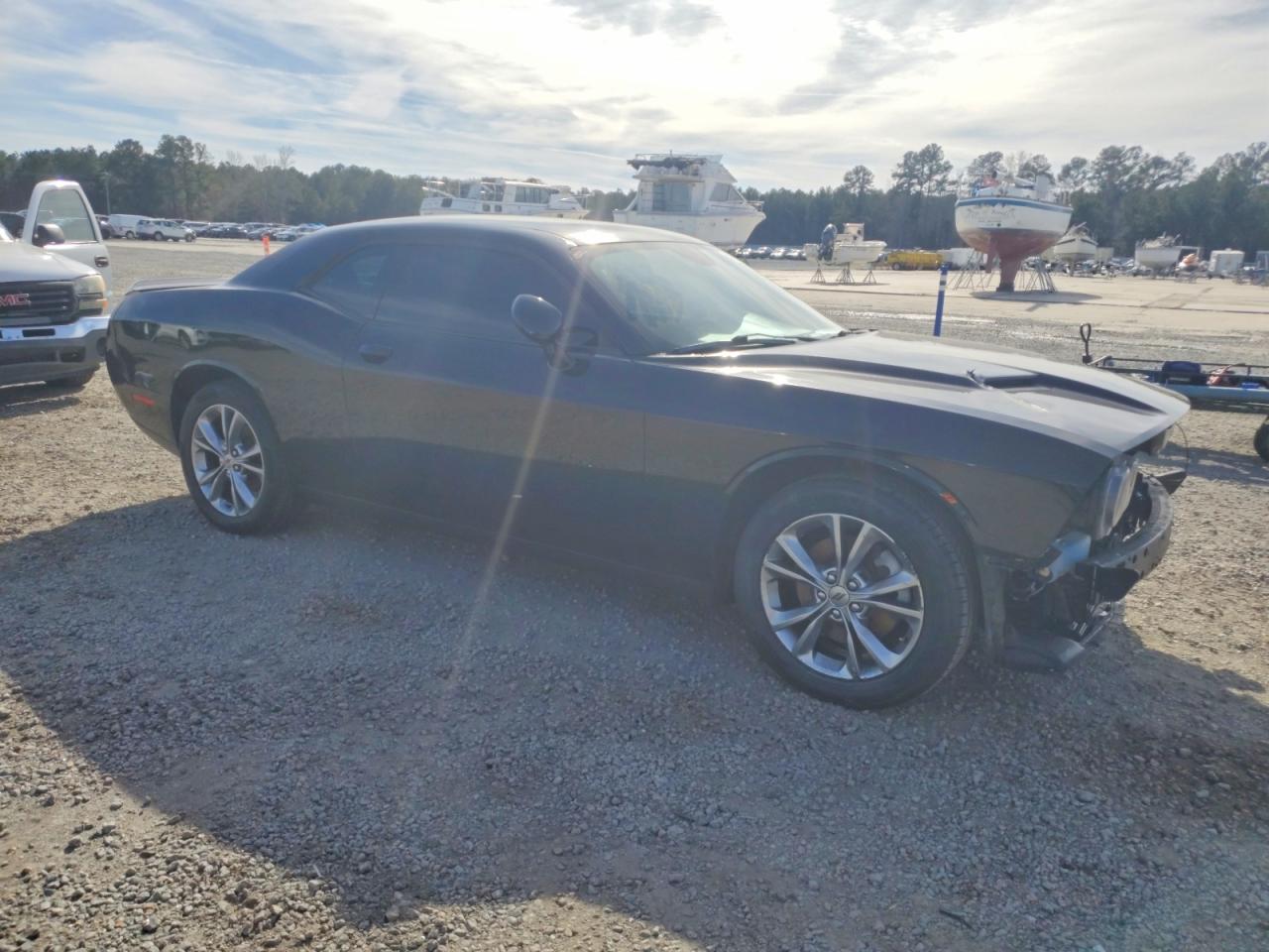 Dodge Challenger