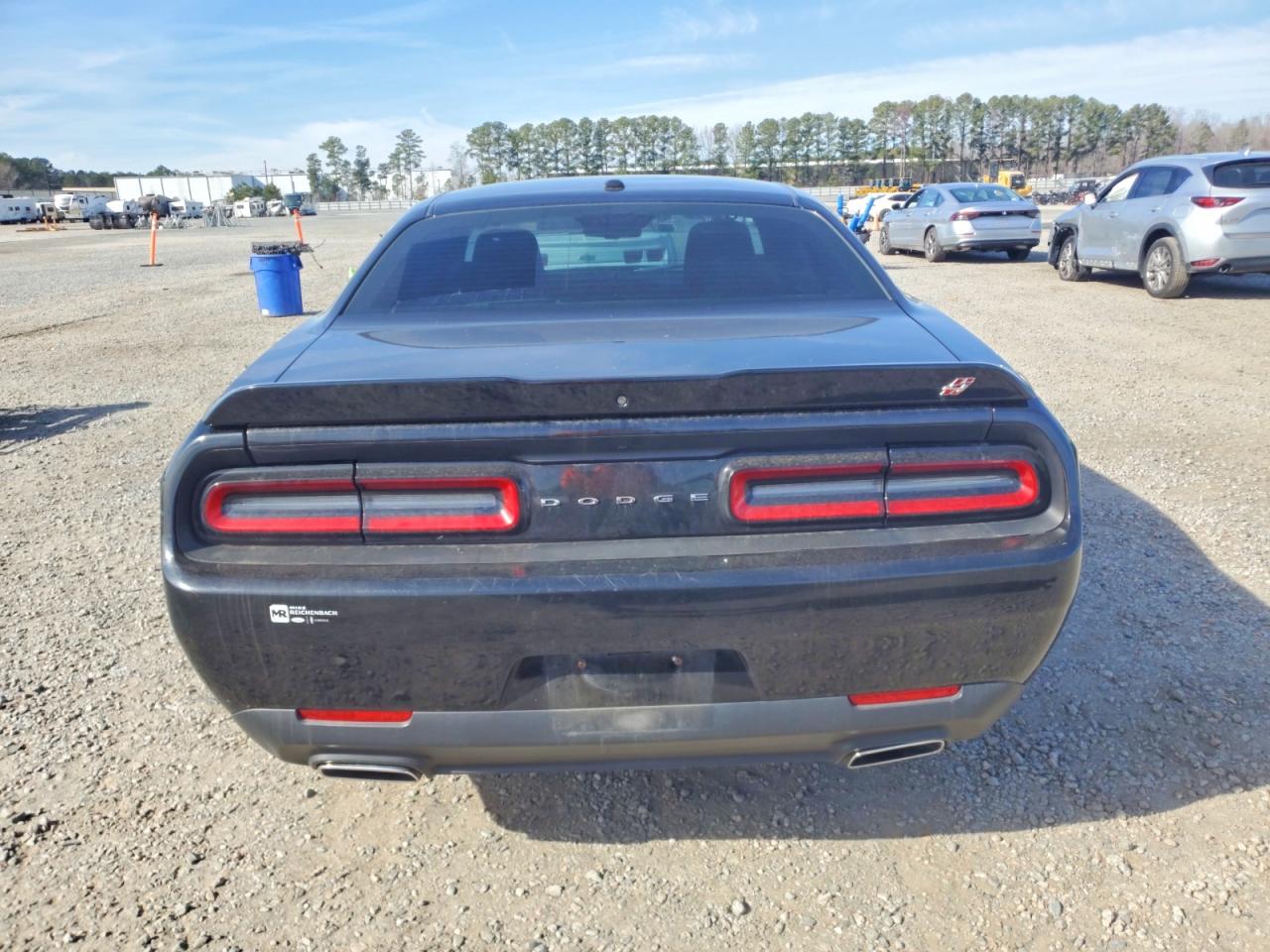 Dodge Challenger