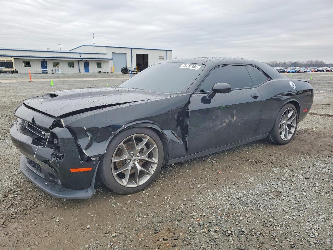 Salvage Dodge Challenger Image