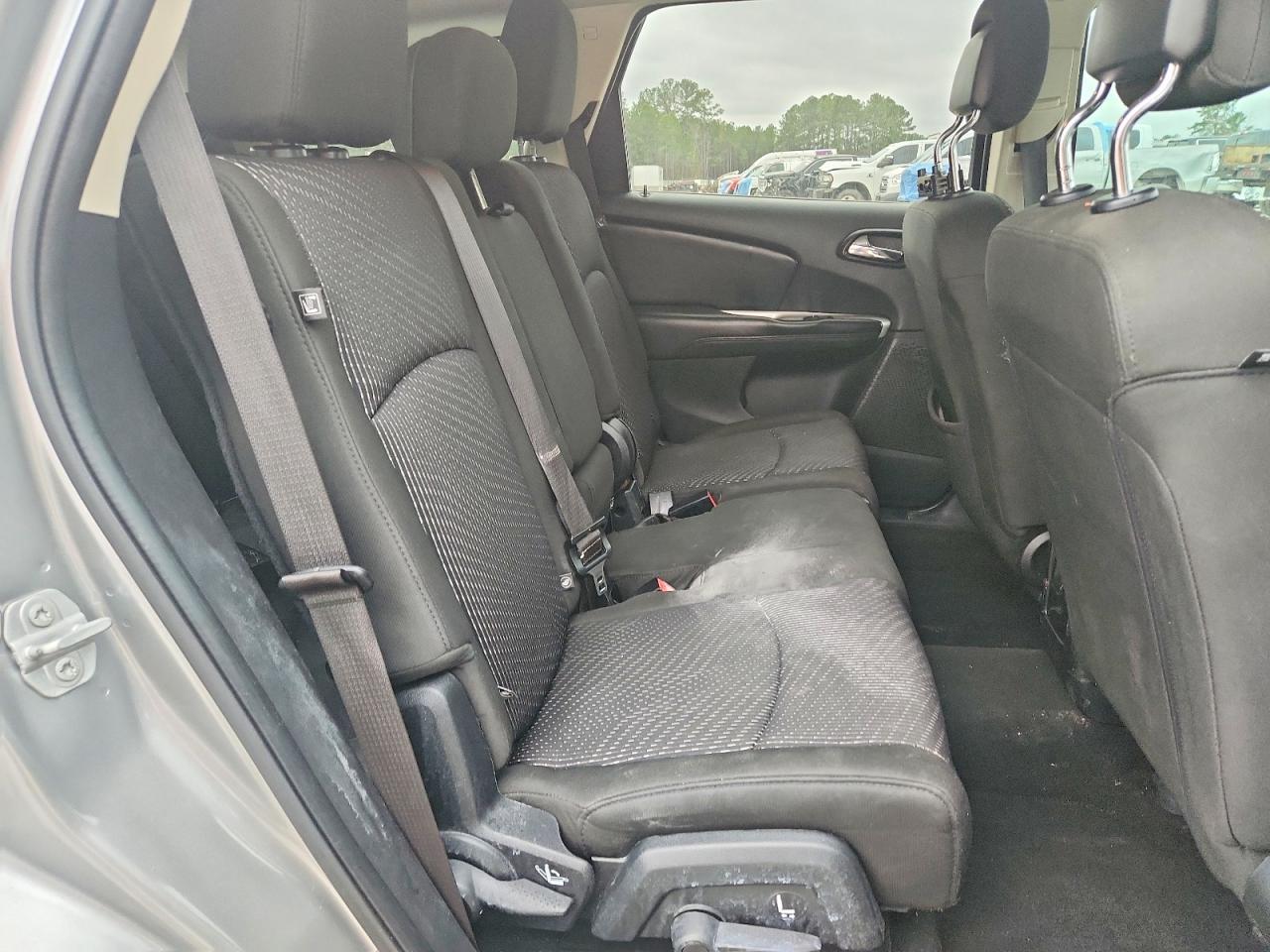 Dodge Journey Se