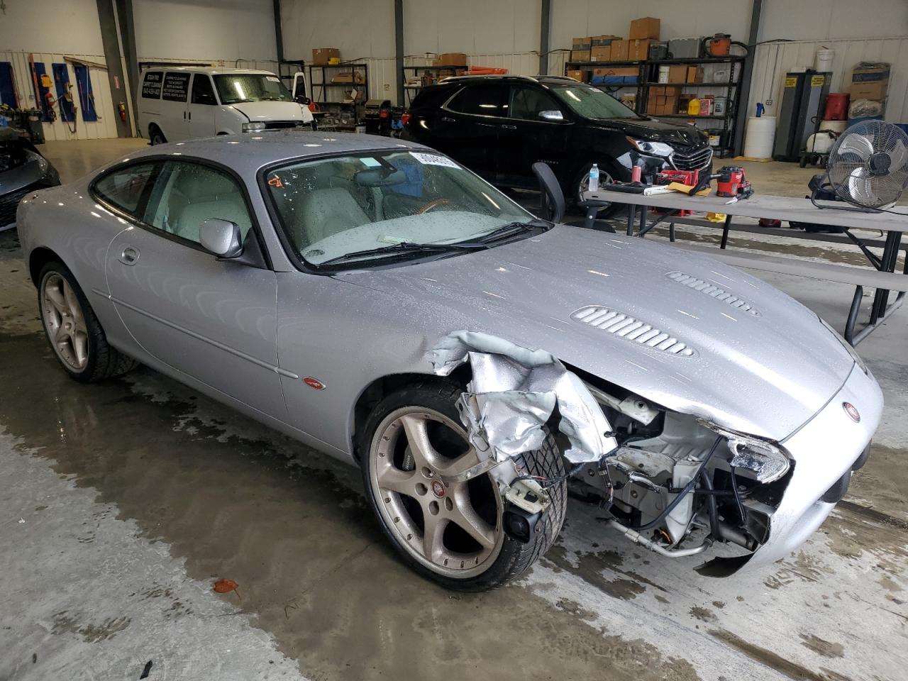 Jaguar XKR