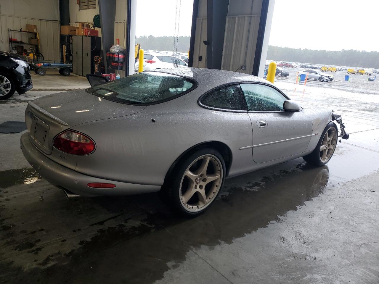 Jaguar XKR
