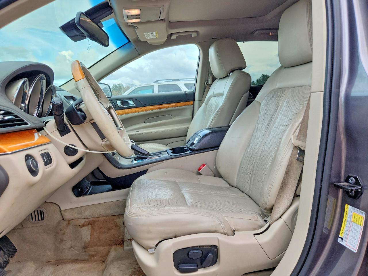 Lincoln MKT