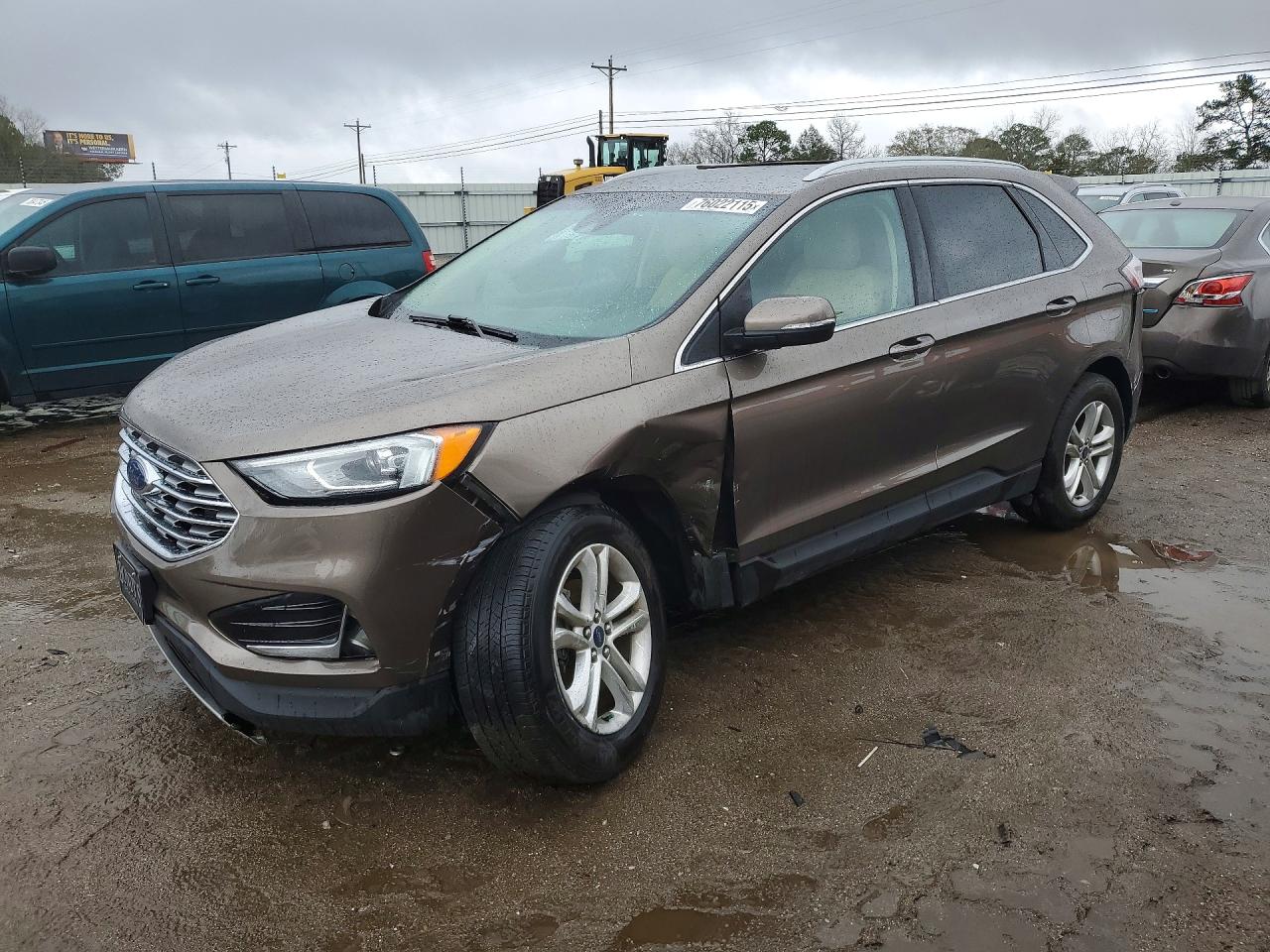 Salvage Ford Edge Image
