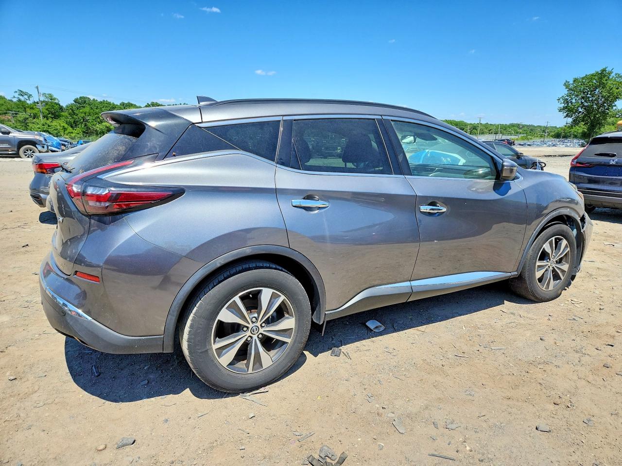 Nissan Murano Sv