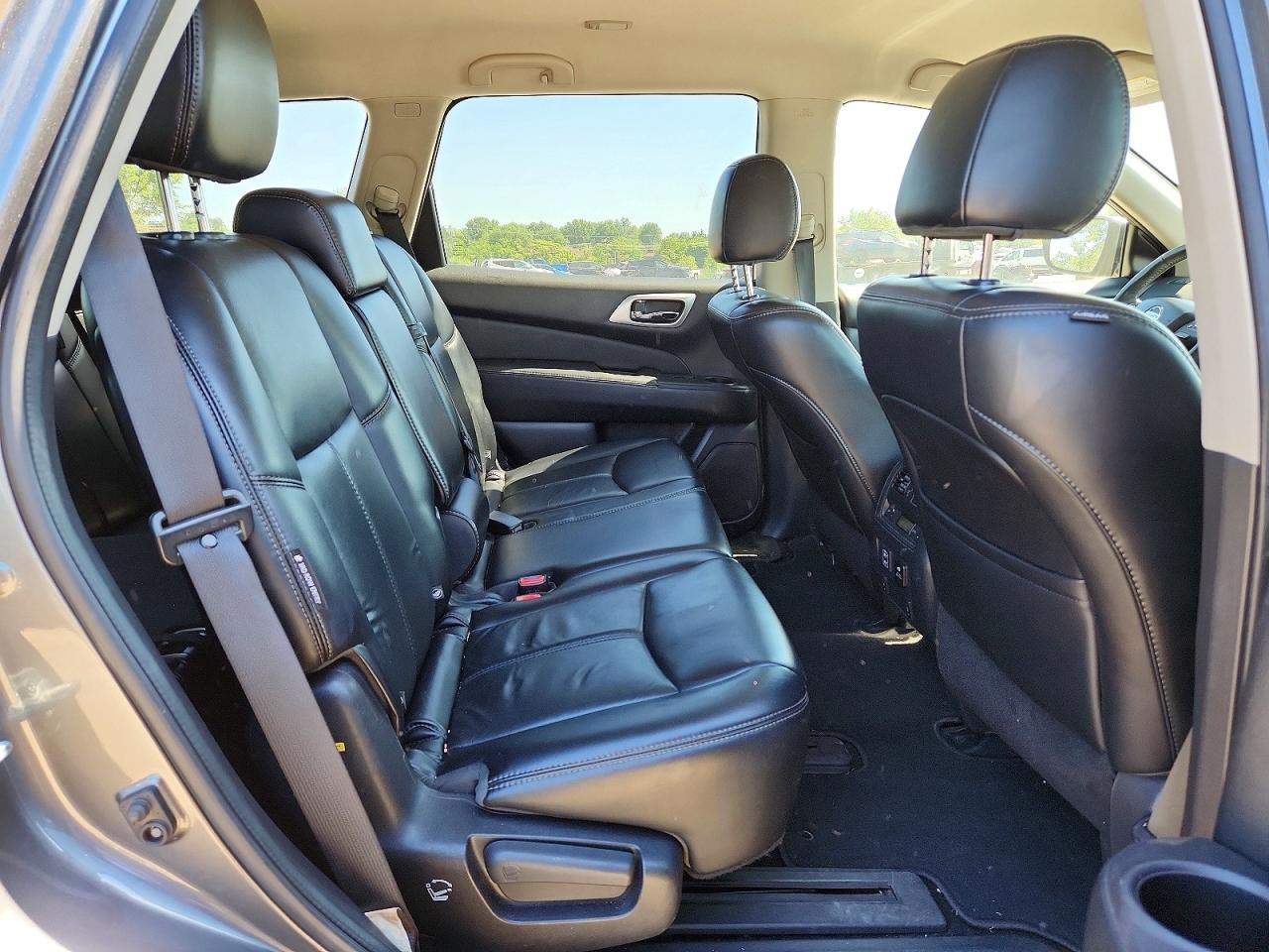 Nissan Pathfinder Sl