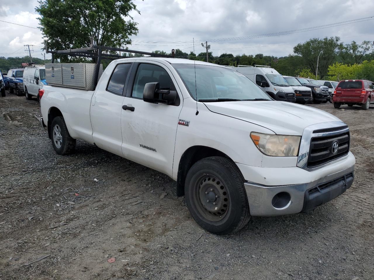 Toyota Tundra Double Cab Sr5