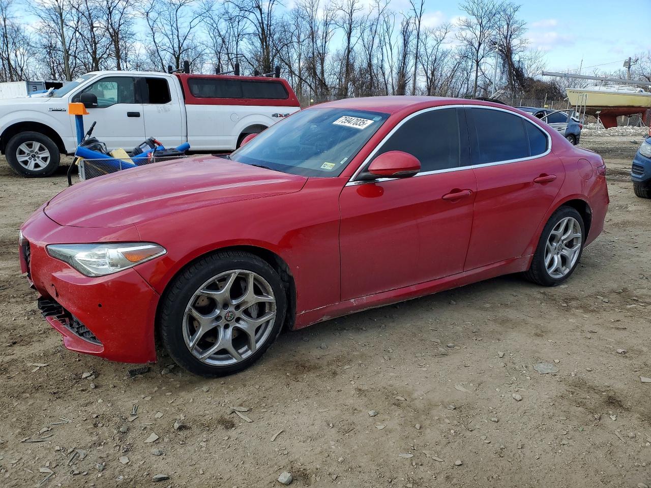 Salvage Alfa Romeo Giulia Image