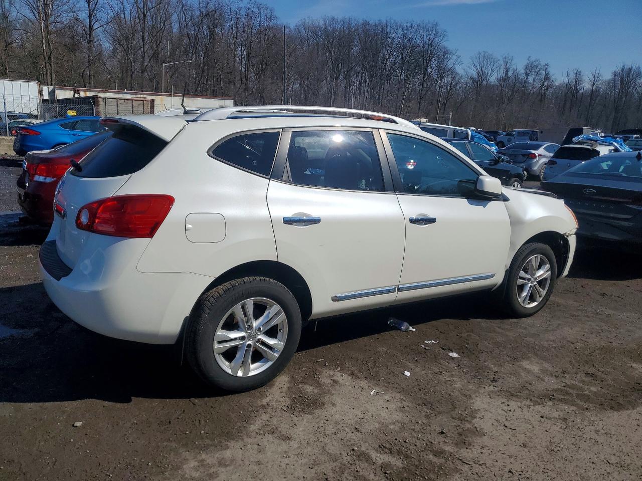 Nissan Rogue S