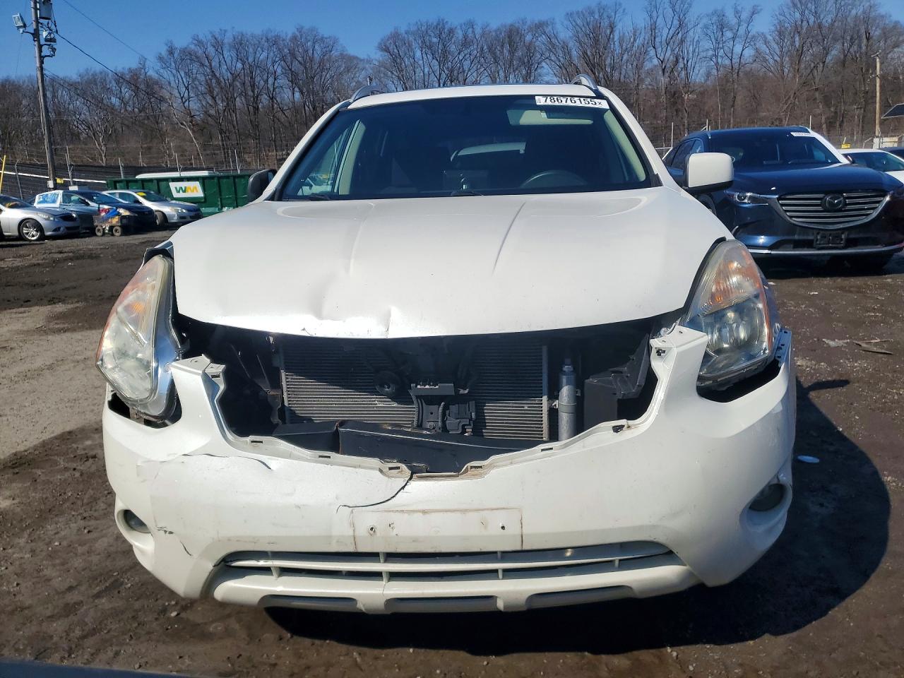 Nissan Rogue S