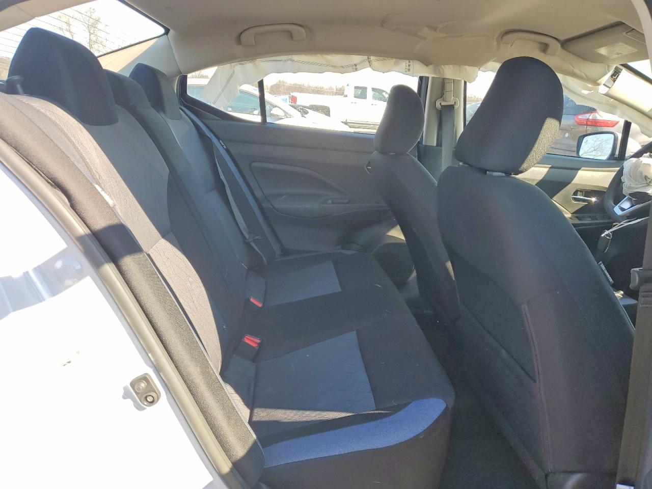 Nissan Versa Sv