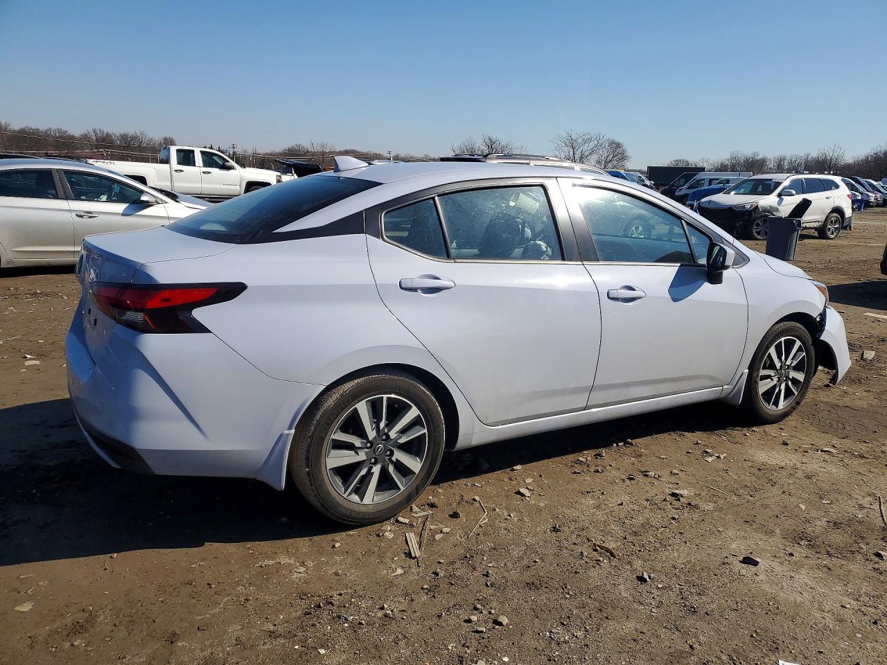 Nissan Versa Sv