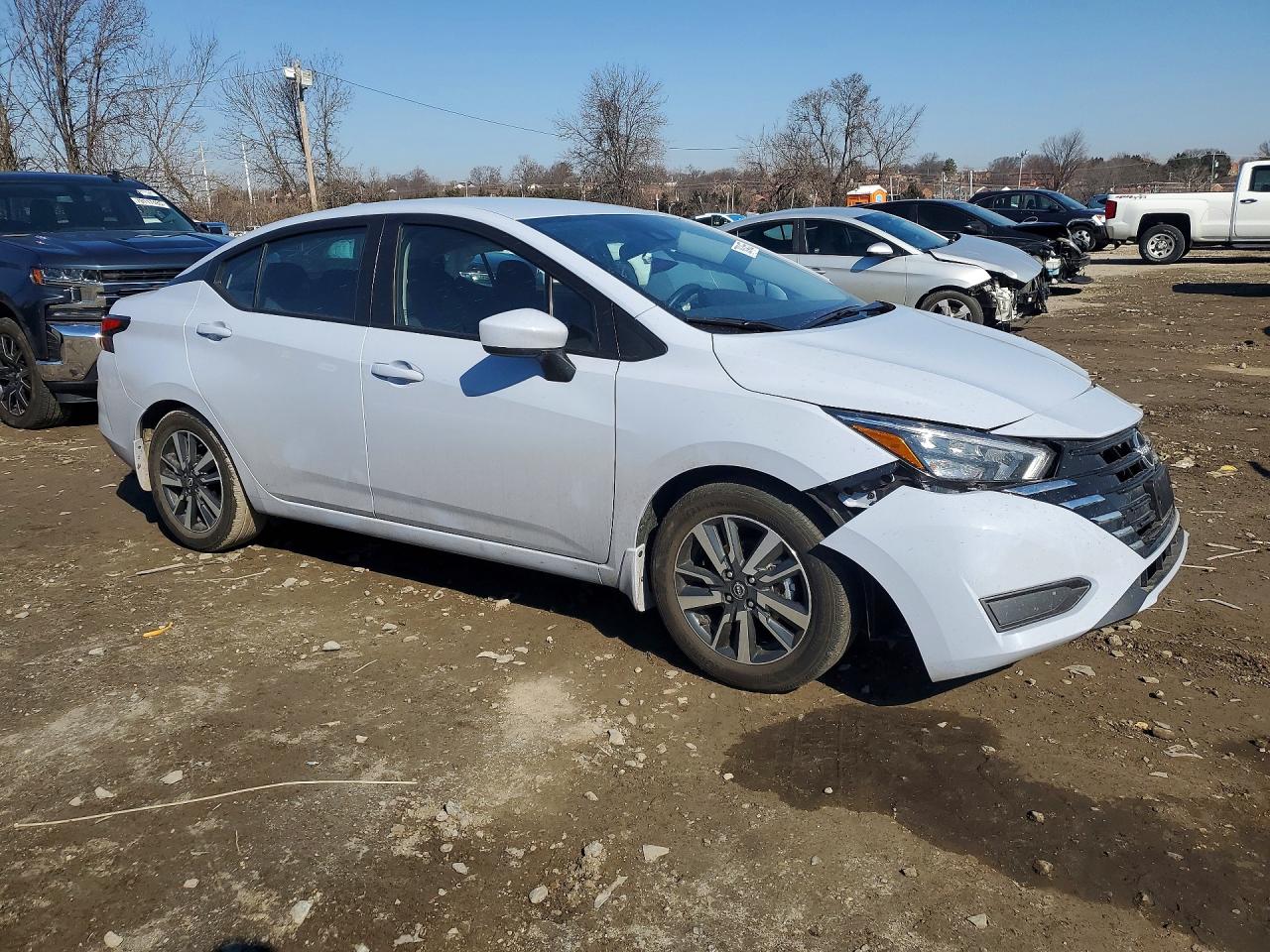 Nissan Versa Sv